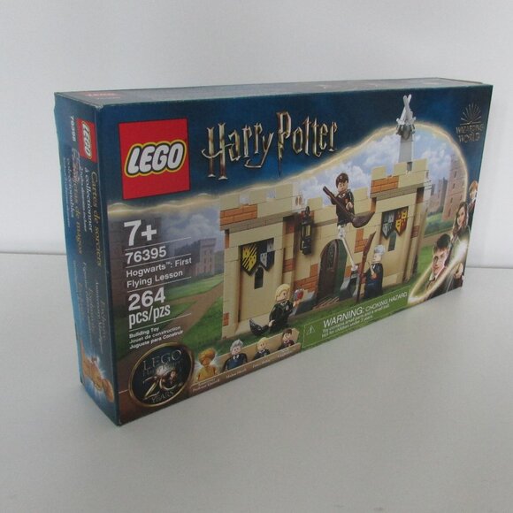 NEW Lego Hogwarts First Flying Lesson Set 76395, retired - Picture 2 of 6